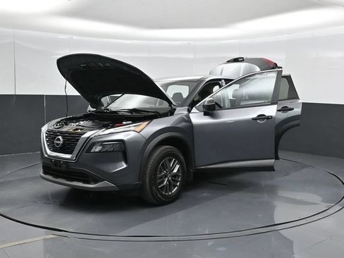 Used 2023 Nissan Rogue S AWD/4WD image 56