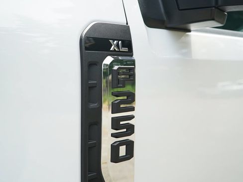 New 2026 Ford F250 XL AWD/4WD image 26