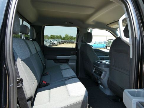 New 2026 Ford F250 XLT w/ XLT Premium Package AWD/4WD image 15