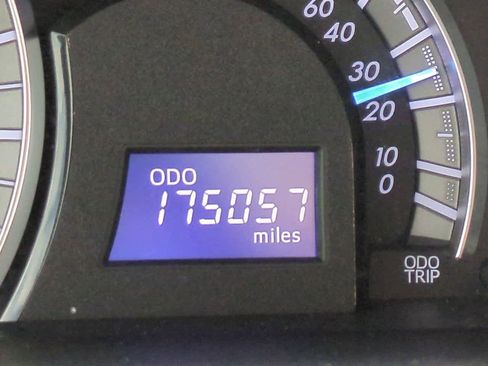 Used 2014 Toyota Camry SE image 22