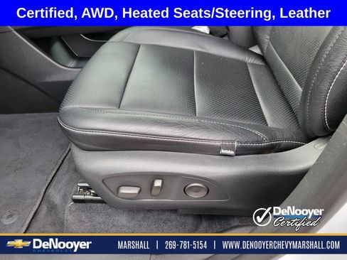 Used 2024 Chevrolet Traverse LT image 9