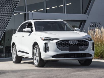 New 2025 Audi Q5 Premium Plus