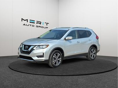 Used 2020 Nissan Rogue SV w/ Premium Package
