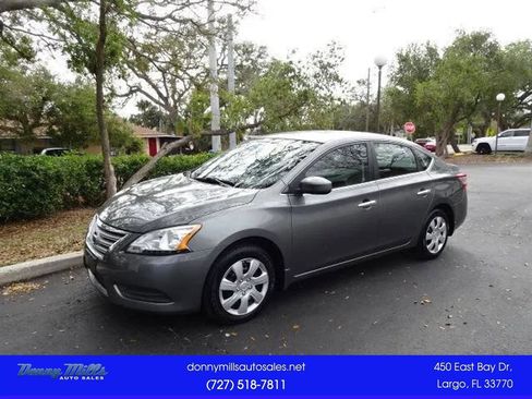 Used 2015 Nissan Sentra S image 1