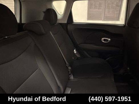 Used 2016 Kia Soul FWD image 22