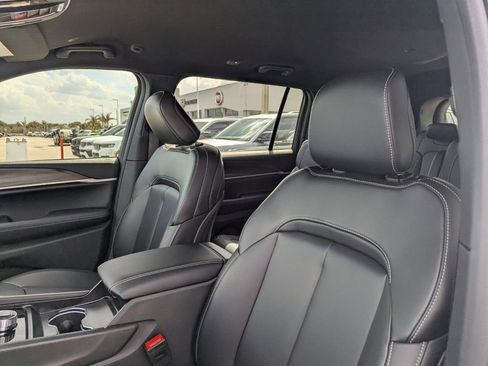 New 2026 Jeep Grand Cherokee L Limited RWD image 12