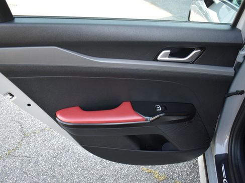 Used 2024 Kia K5 GT-Line image 35