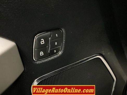 Used 2020 Ford F150 Lariat w/ Equipment Group 502A Luxury image 37