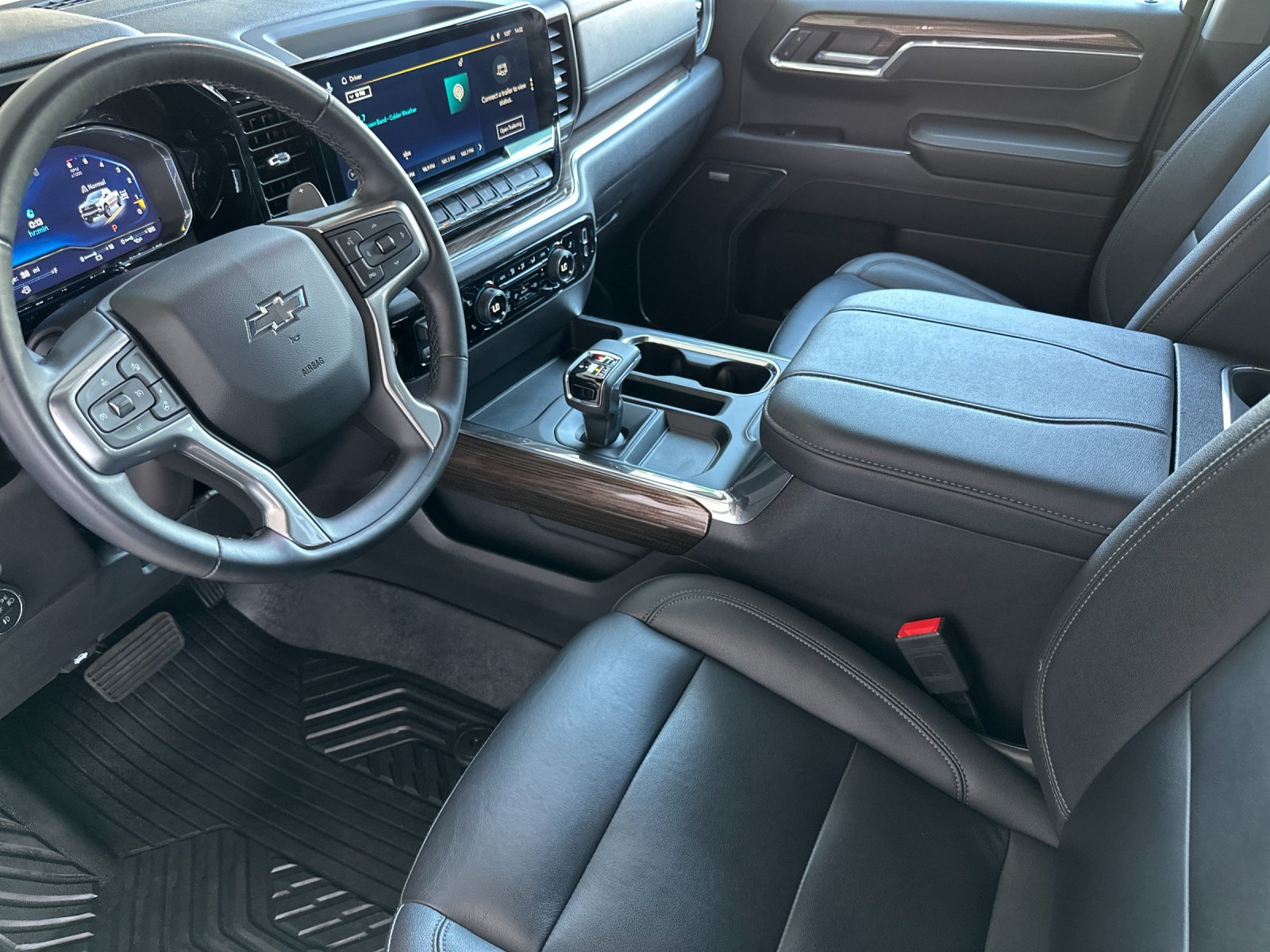 Used 2023 Chevrolet Silverado 1500 LT Trail Boss w/ LT Trail Boss Premium Package AWD/4WD image 10