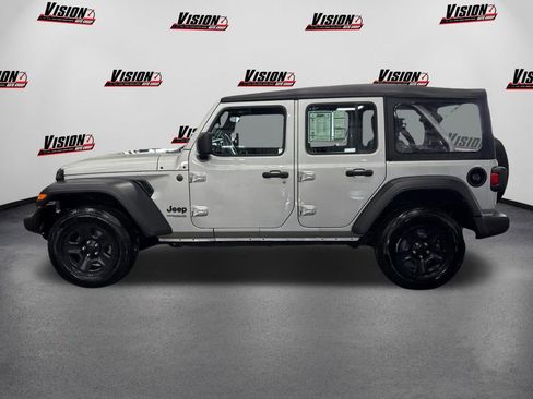 Used 2022 Jeep Wrangler Unlimited Sport image 8