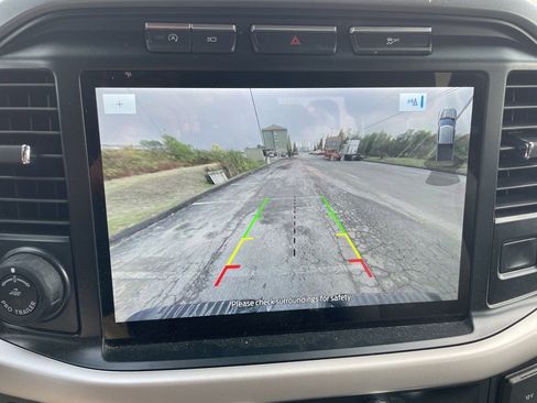 Used 2021 Ford F150 XLT w/ Equipment Group 302A High image 17