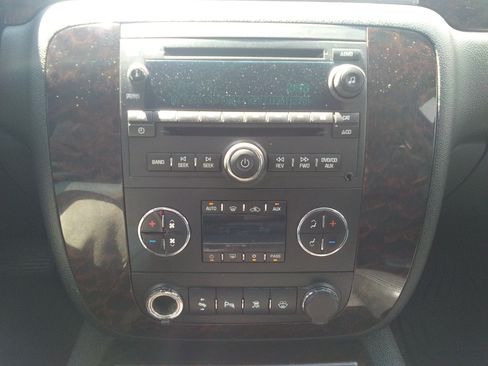 Used 2007 GMC Yukon Denali AWD/4WD image 18