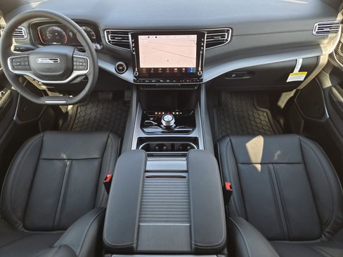 New 2026 Jeep Grand Wagoneer 4WD image 19