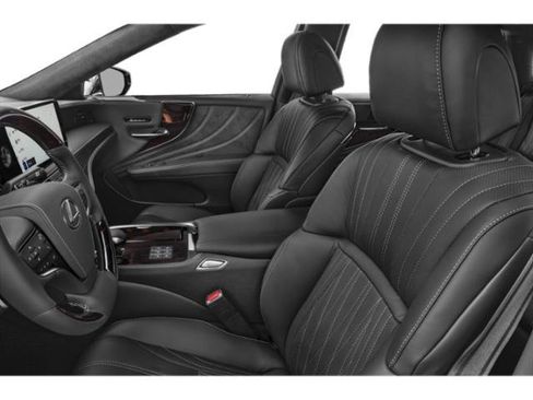 Used 2023 Lexus LS 500 w/ Interior Upgrade Package RWD image 9