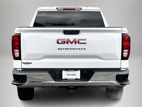 Certified 2022 GMC Sierra 1500 Pro w/ Pro Value Package image 7