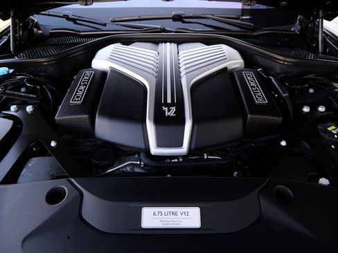 Used 2022 Rolls-Royce Ghost w/ Ghost Package image 34