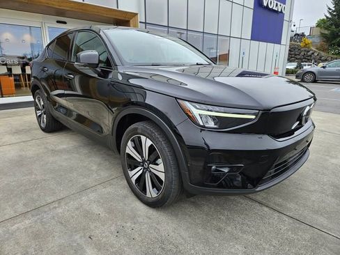 Used 2023 Volvo C40 P8 Recharge Plus AWD/4WD image 3