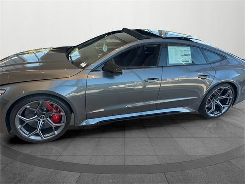 New 2026 Audi RS 7 Performance image 4