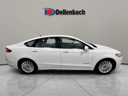 Used 2015 Ford Fusion SE FWD image 6