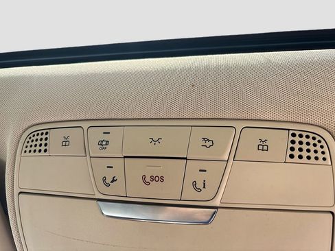 Used 2018 Mercedes-Benz E 400 4MATIC Wagon image 29