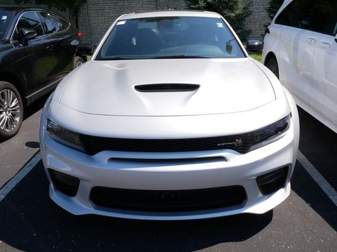 Used 2023 Dodge Charger Scat Pack RWD image 2