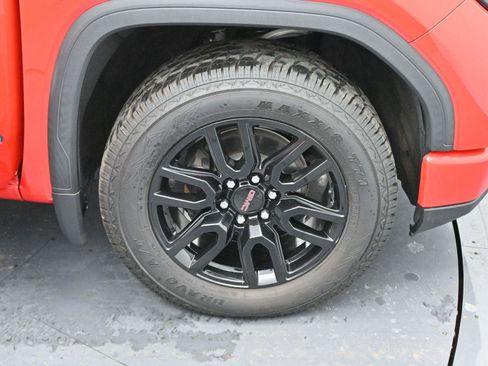 Used 2022 GMC Sierra 1500 Elevation image 34