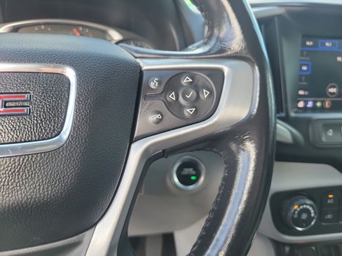 Used 2020 GMC Terrain SLE FWD image 20