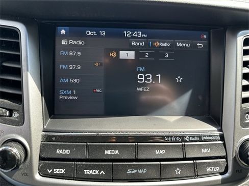 Used 2018 Hyundai Tucson Limited image 12