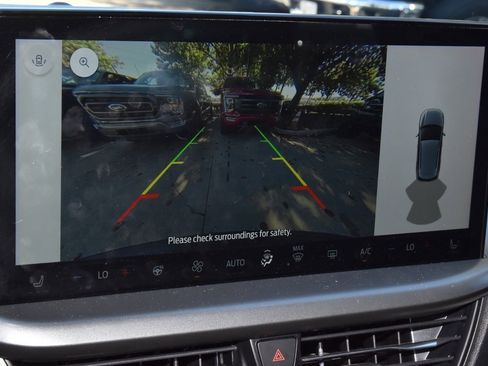 Used 2024 Ford Escape SE image 28