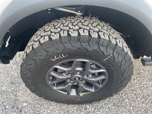 New 2025 Ford Bronco Badlands AWD/4WD image 28