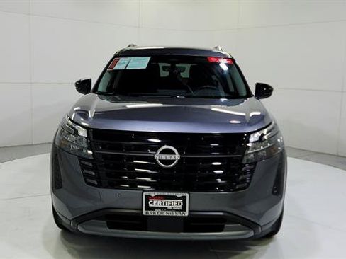 Certified 2026 Nissan Pathfinder SL FWD image 2