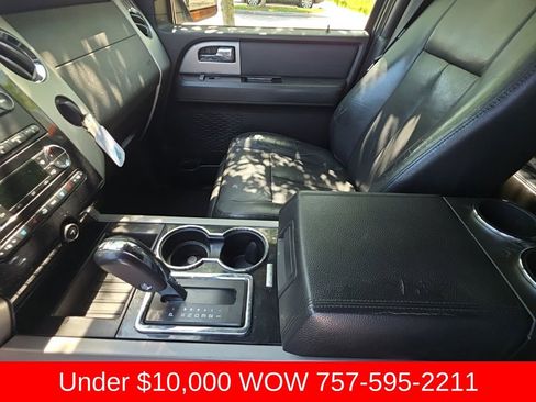 Used 2011 Ford Expedition Limited RWD image 12