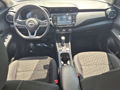 Used 2024 Nissan Kicks SV FWD image 16