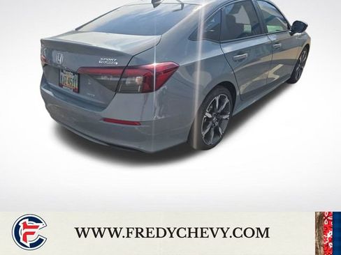 Used 2025 Honda Civic Sport image 34
