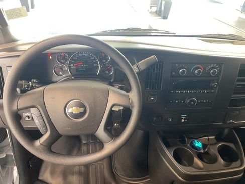 Used 2025 Chevrolet Express 2500 w/ Driver Convenience Package RWD image 18