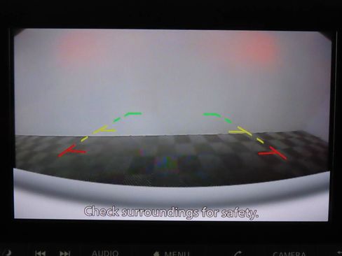Used 2023 Nissan Pathfinder S FWD image 13