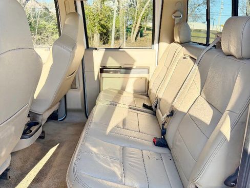 Used 2008 Ford F450 Lariat image 11