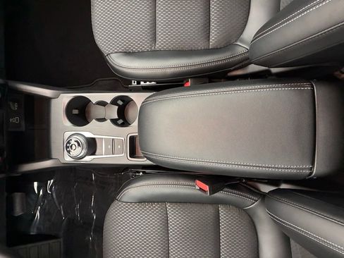 New 2026 Ford Escape SE image 25