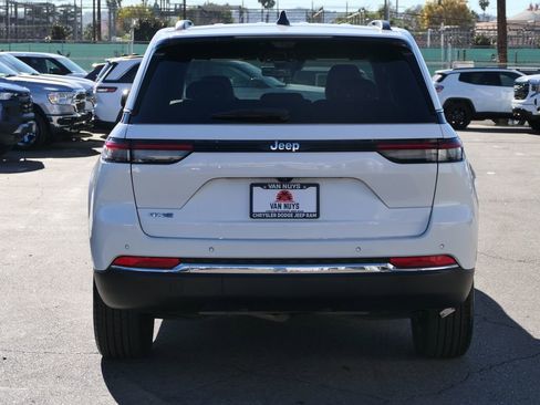 Used 2022 Jeep Grand Cherokee Limited 4xe w/ Luxury Tech Group II image 5