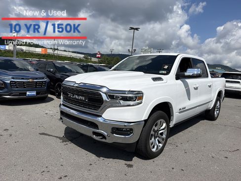 Used 2024 RAM 1500 Limited AWD/4WD image 1