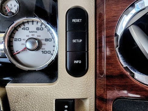 Used 2010 Ford F350 King Ranch image 28