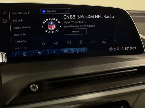 Used 2026 Cadillac Vistiq Sport image 21