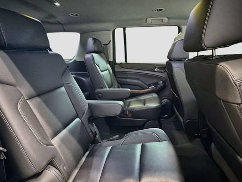 Used 2019 Chevrolet Suburban Premier w/ Max Trailering Package AWD/4WD image 30