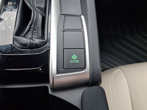 Used 2018 Honda Civic EX-T image 27