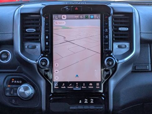 Used 2025 RAM 1500 Laramie image 16