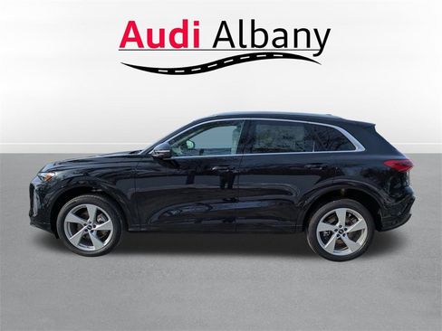 New 2025 Audi Q5 2.0T Premium Plus image 3