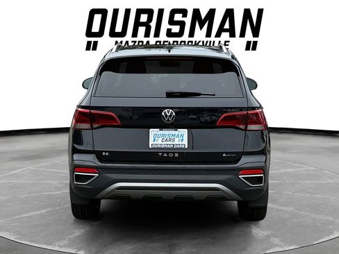 Used 2024 Volkswagen Taos SE AWD/4WD image 5
