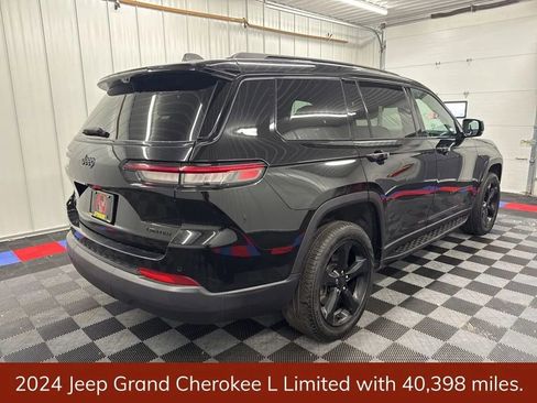 Used 2024 Jeep Grand Cherokee L Limited w/ Luxury Tech Group II AWD/4WD image 3