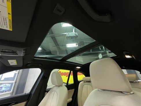 Used 2018 BMW X1 sDrive28i FWD image 13
