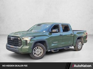 Used 2022 Toyota Tundra SR5 w/ SR5 Convenience Package AWD/4WD video 1